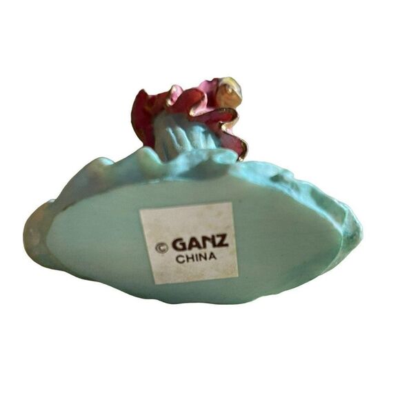 Gantz Resin Standing Angel Holding Lantern Ornament Christmas Decoration - Picture 4 of 4